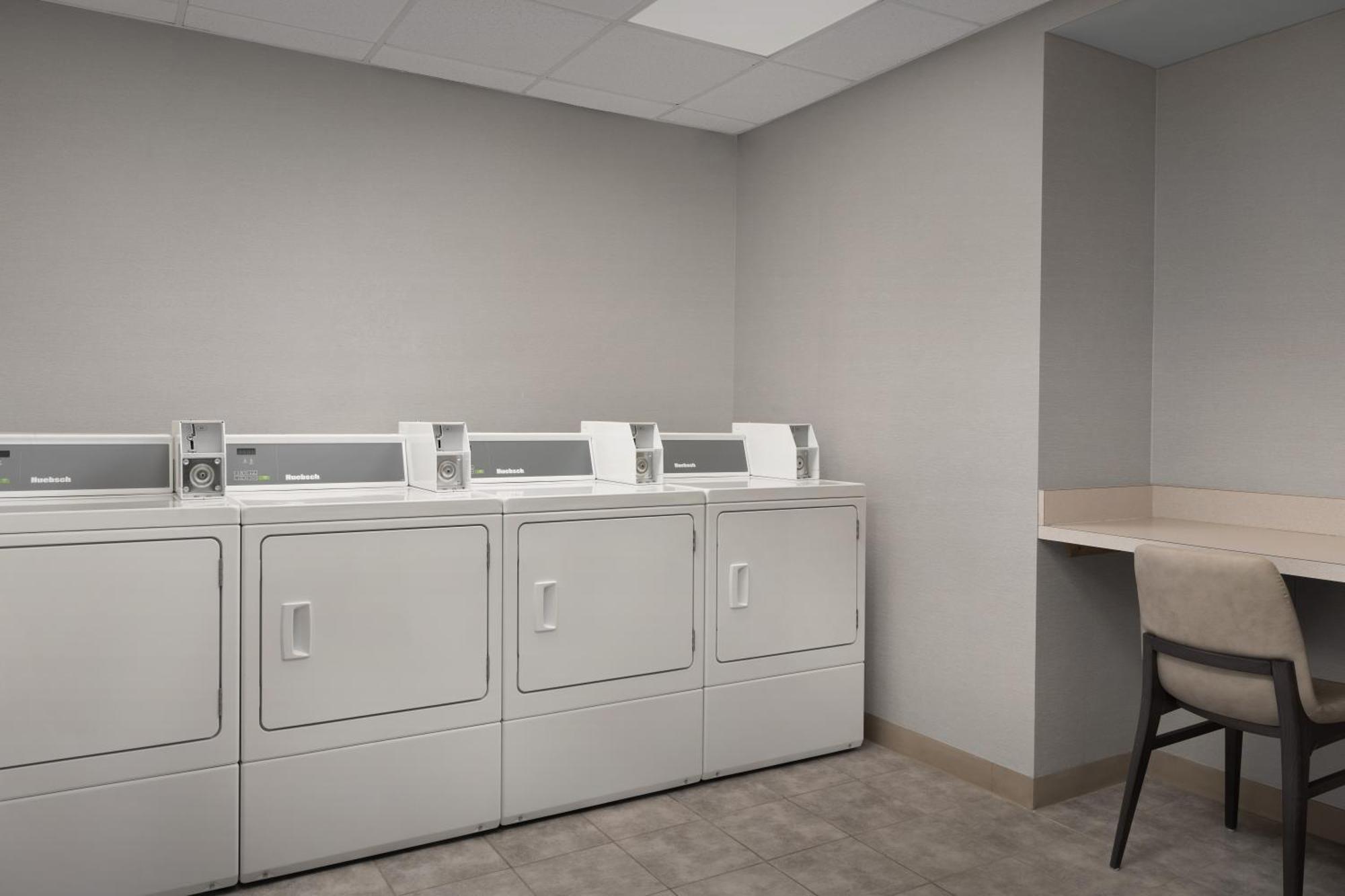 Residence Inn Phoenix North Happy Valley Esterno foto