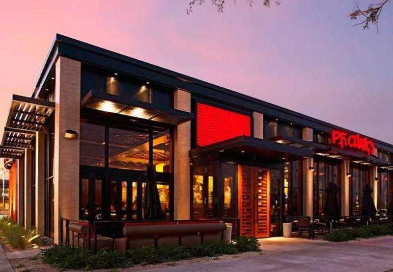 Residence Inn Phoenix North Happy Valley Amenities foto